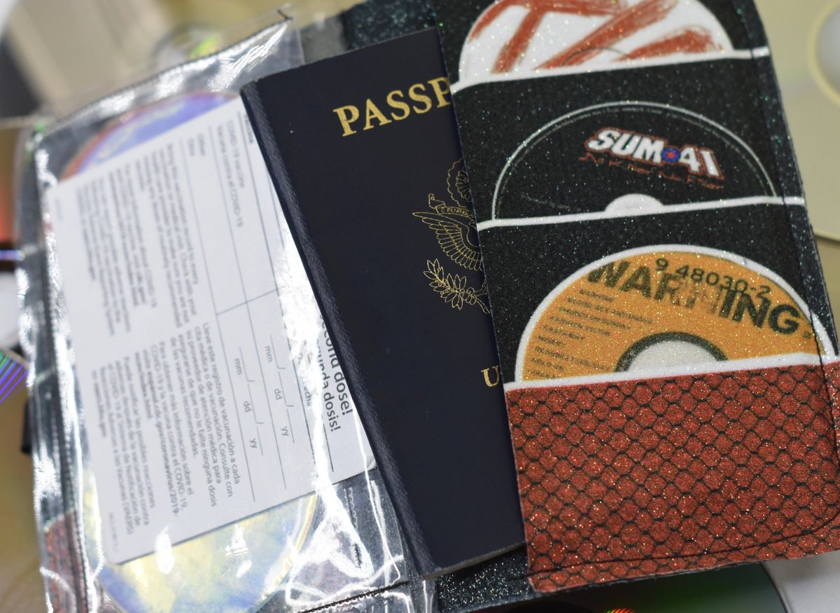 Y2K PUNK-POP CD Binder Inspired - Passport cover