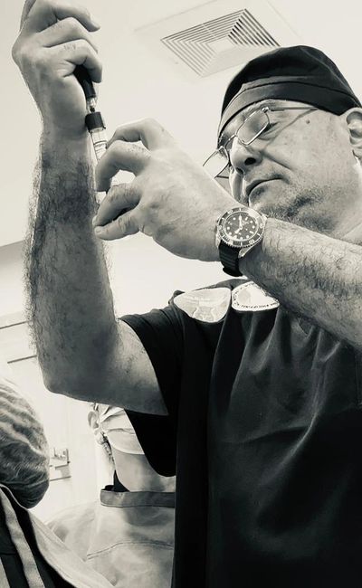 Dr. Amr Seifeldin, Expert Training in Cosmetic Gynecology