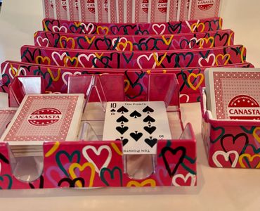 LOVE canasta set