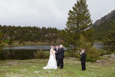 lily lake picnic hillside intimate wedding micro estes park marry me in colorado all inclusive pkg