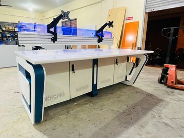 OPERATOR CONSOLE DESK