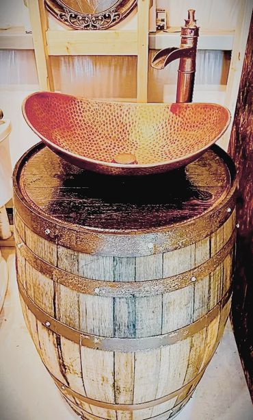 Barrel Pedestal Sink