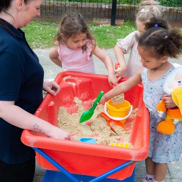 EYFS, sand, messy play, explore, key worker, childcare, pre school, Great Holm Pre-school