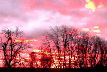 photo by Claire Chablis - Sunrise in Virginia