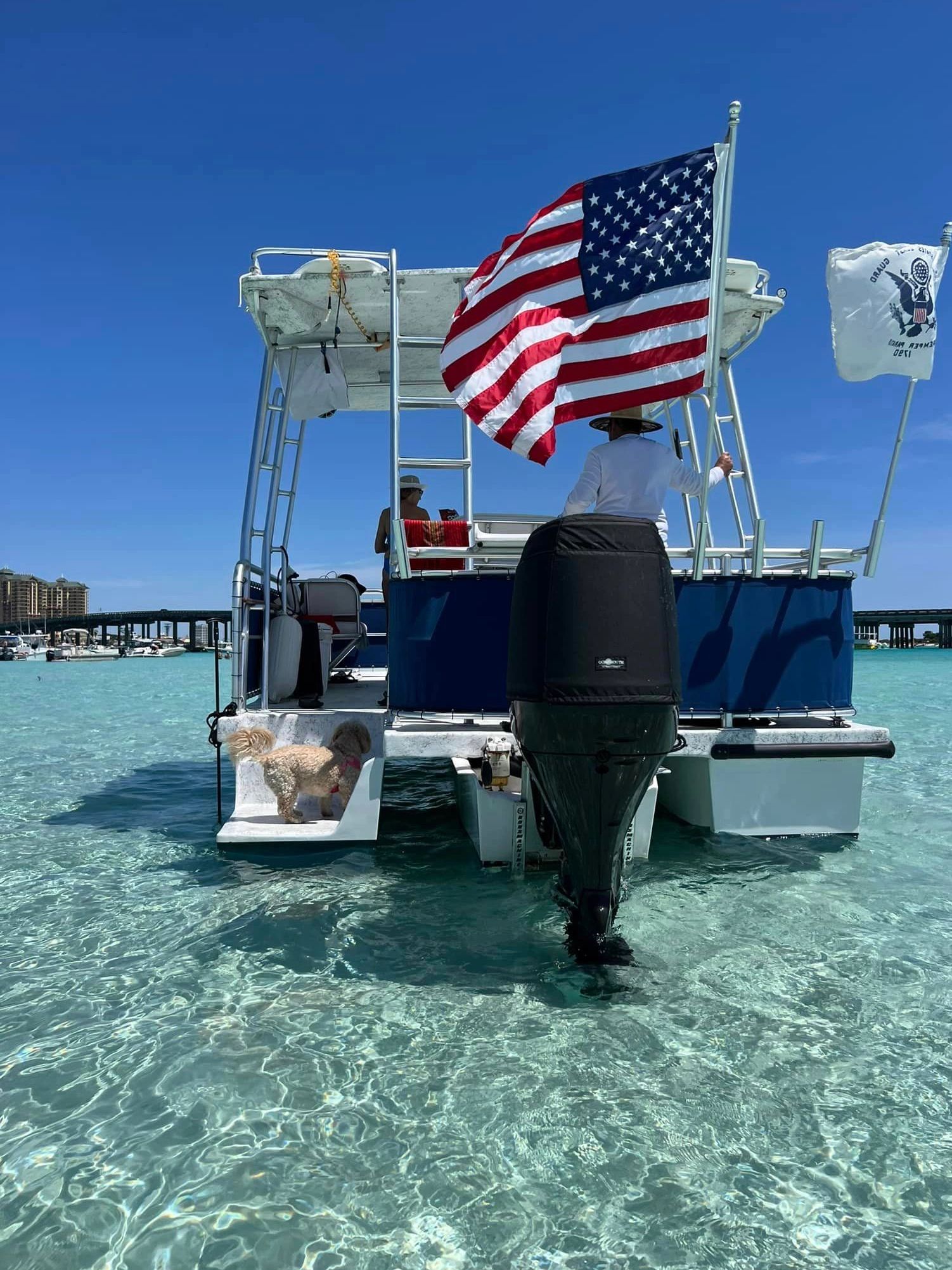 Explore Crab Island on our Private Pontoon Boats