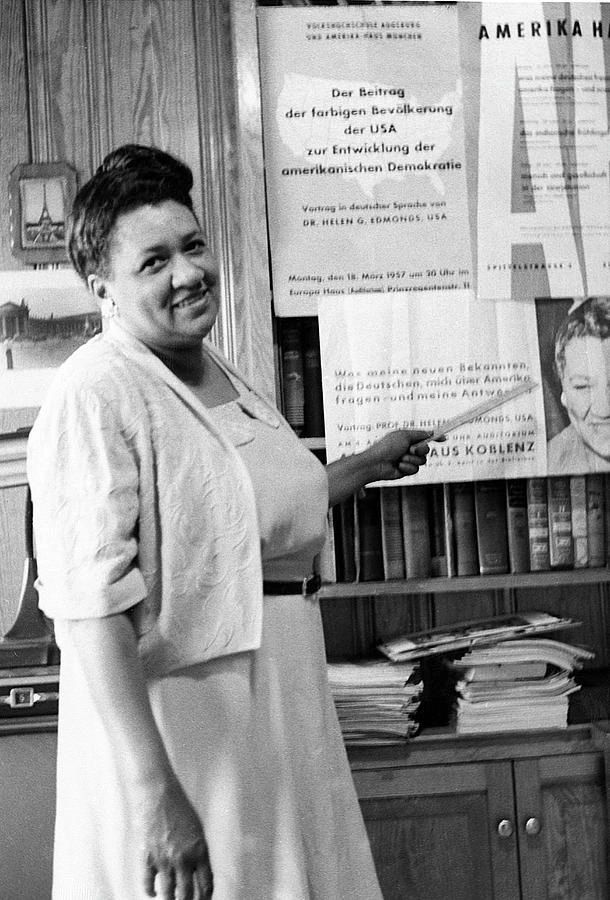Helen Edmonds, Historian