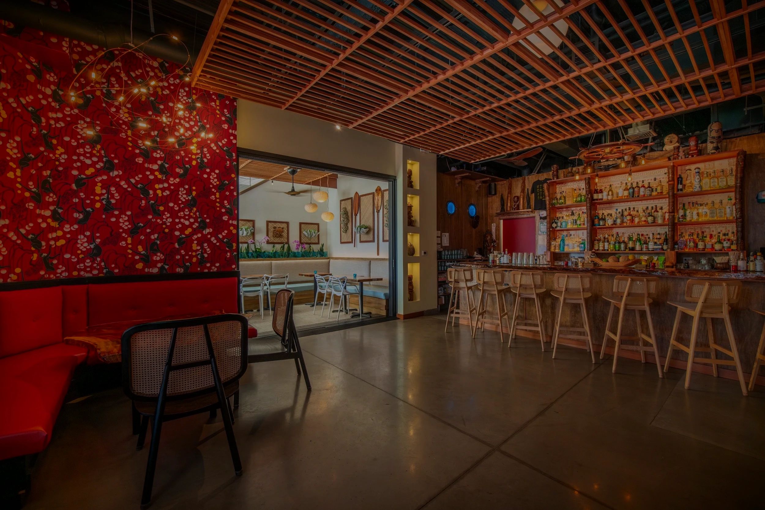 Tikehau Lounge - Bar in Kihei