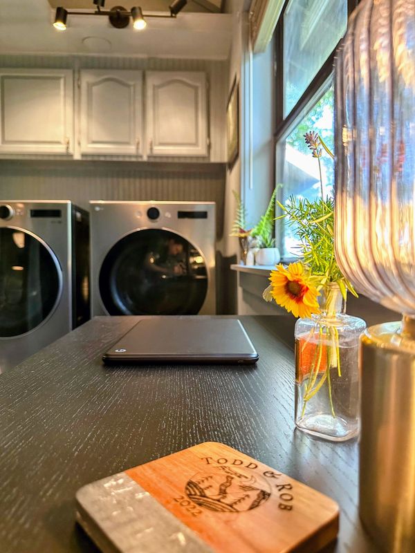 modern mountain house laundry room office space