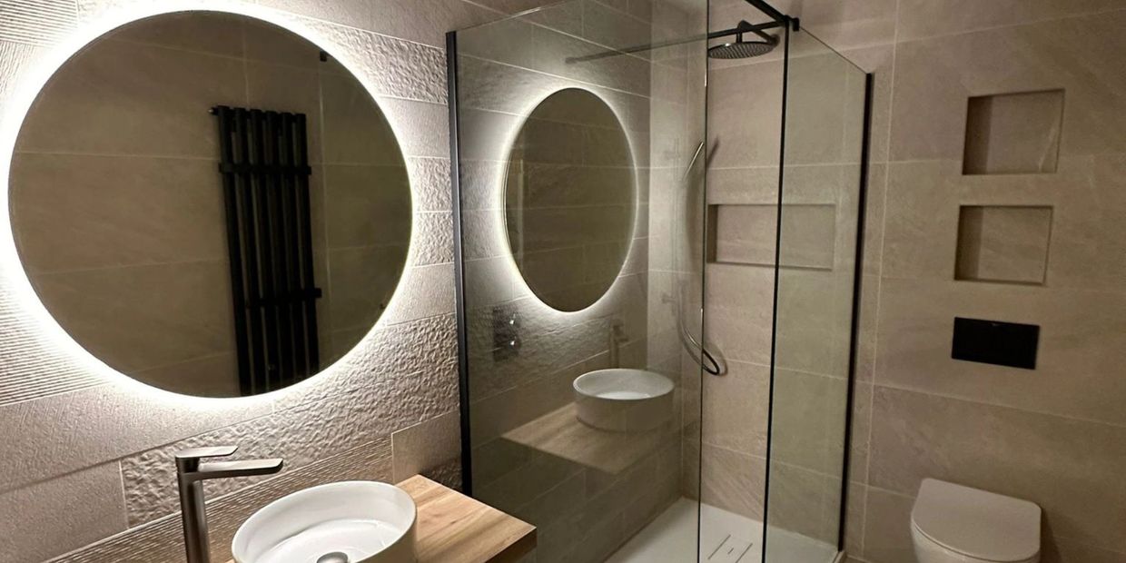 Bathroom Refurbishments from Unique Plumbing & Heating 