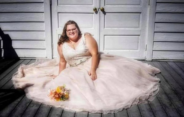 Plus size bride celebrating brides of all shapes and sizes.