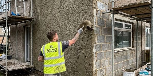 Cee rendering exterior wall in Glasgow — Truecraft Plastering roughcasting work