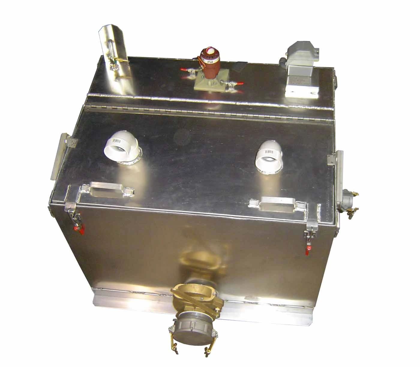 MFSE Live Haul Tanks Insulated Aluminum Fish Transportation Tanks for