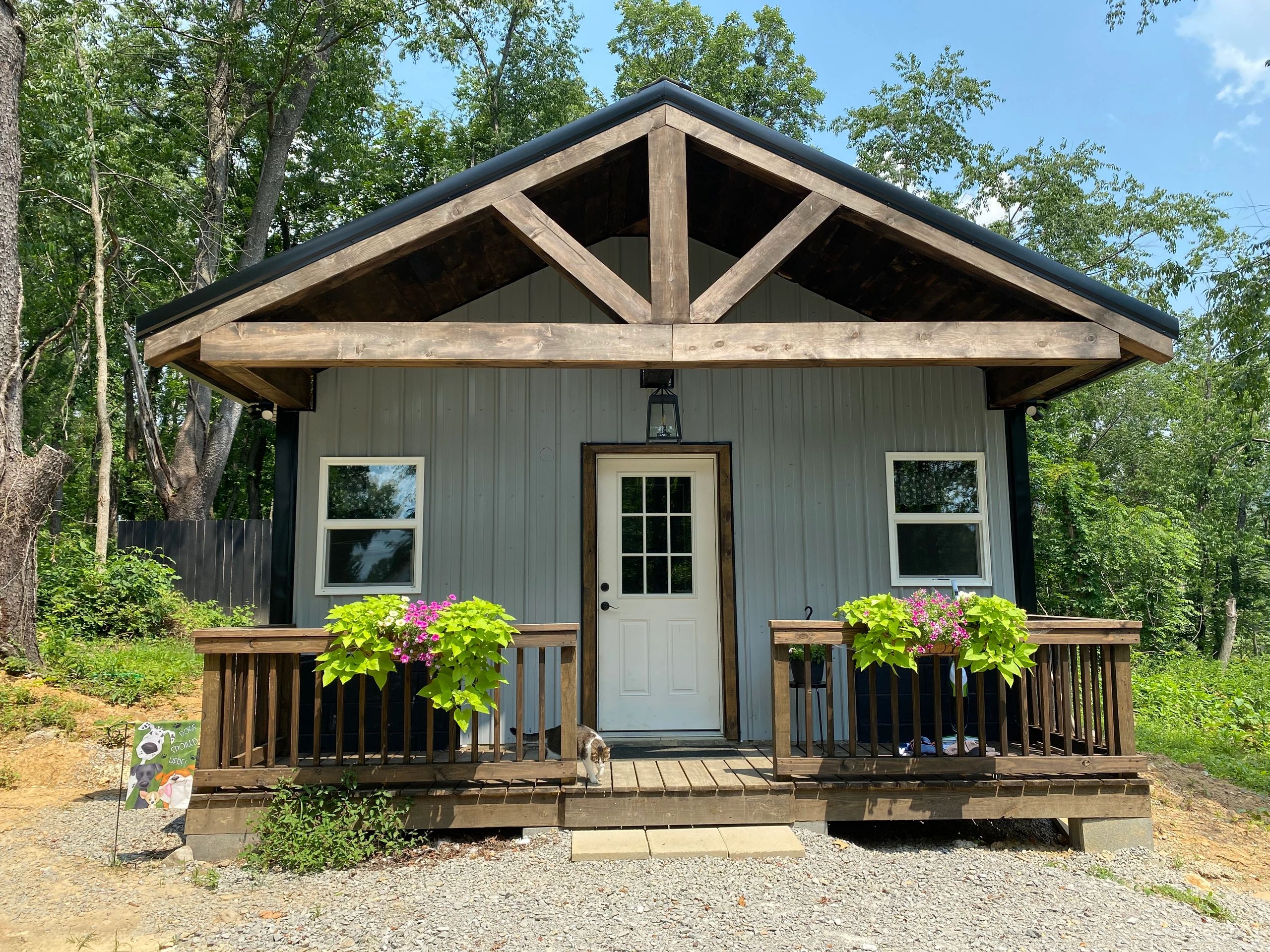 Pine View Kennels LLC