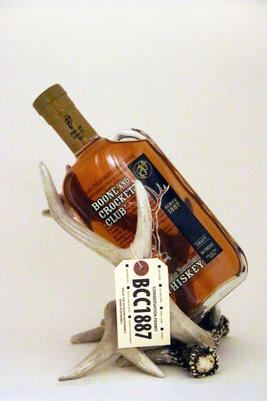 boone and crockett club straight bourbon whiskey