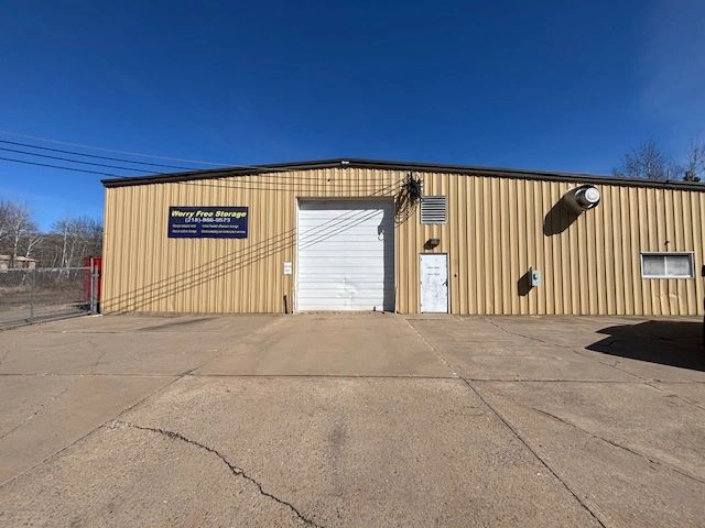 Worry Free Storage photo