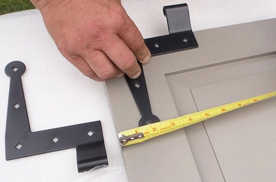 A Guide on How to Measure Windows for Exterior Shutters