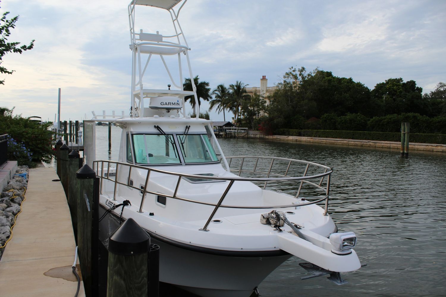 Front view of boat
