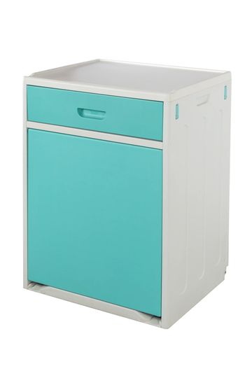 Large-capacity medical cabinets.caremov vs Capsa Solutions trolleys.Easy-to-clean materials