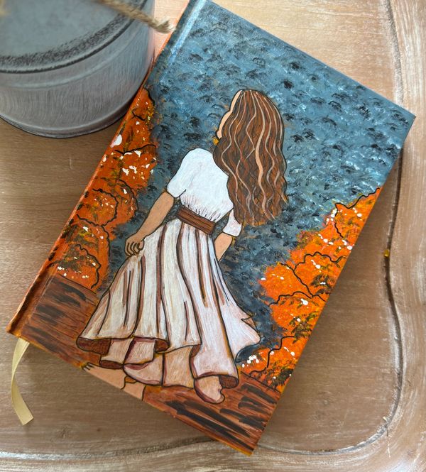 "When you walk through the fire"
5'7 x 8'3 hand painted journal. Pages are blank inside. Price $50.