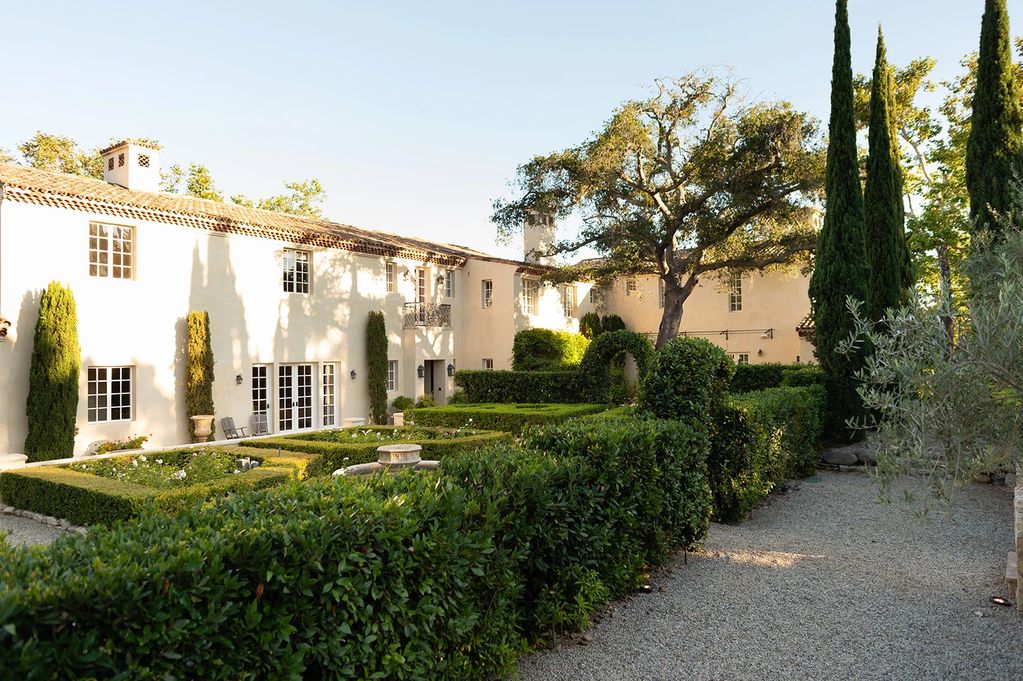 Maison des Oliviers is a French, Provencal inspired estate.
