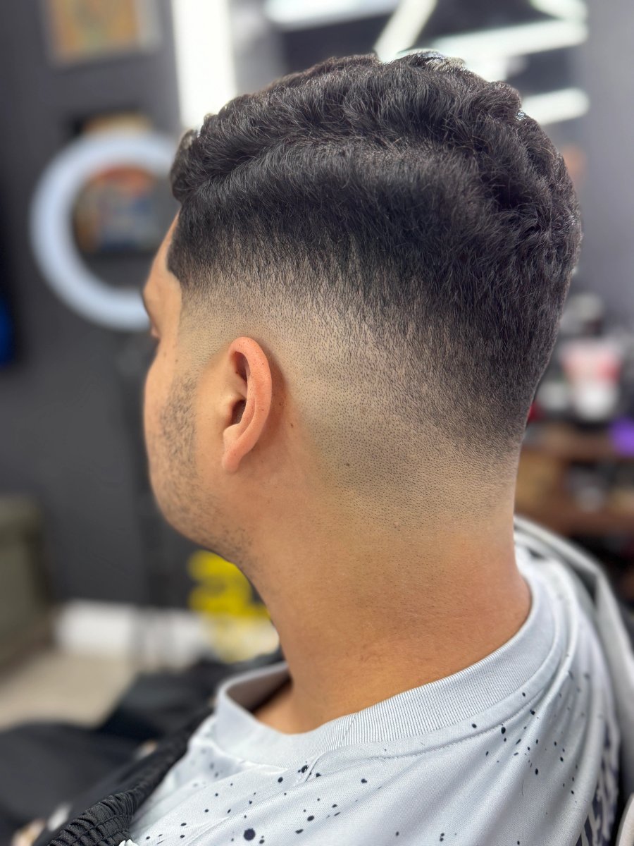 Corte con diseño