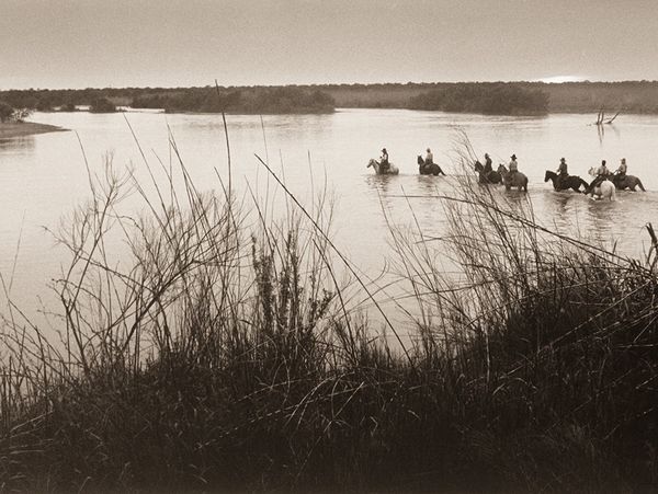Crossing the Rio Grande, © 1988, Bill Wittliff