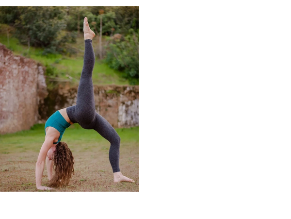 Yoga, Backbend, wheel, Upward facing Bow pose, 1 leg, Beyond Yoga, Yoga pants