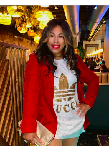 Model:Moses Gayten
half body shot 