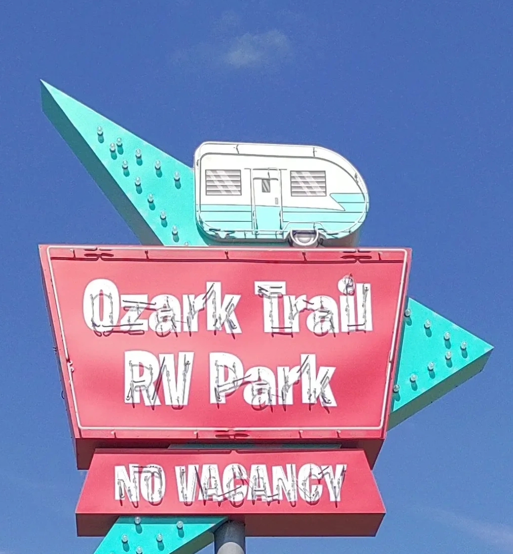 ozark trail rv park neon sign vacancy campground full hookups route 66 I-44 stroud oklahoma