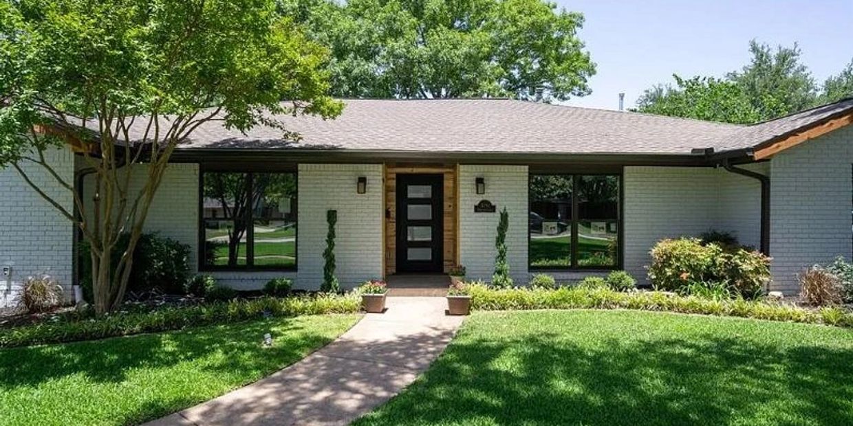 Exterior of a one-story Ranch-style home in Dallas, Texas.