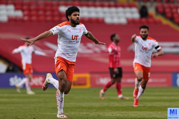 Sports images celebration photograph of Ellis Simms of Blackpool Football Club in the League 