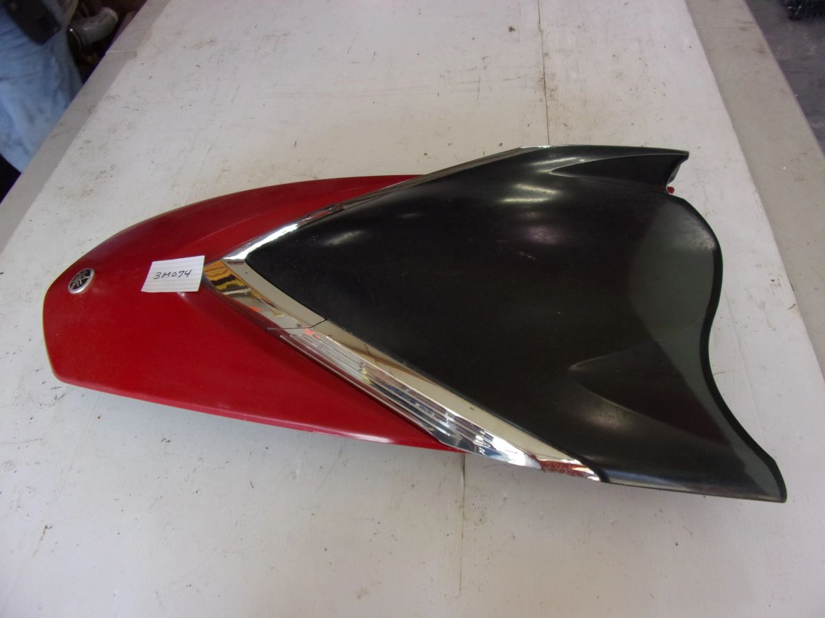 2008 Fx140 Yamaha WaveRunner Front Hood Hatch Visor F1X 2008 Fx140 Yamaha WaveRunner Front Hood Hatch Visor F1X
