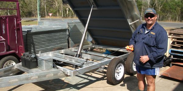 Hydraulic Tipper