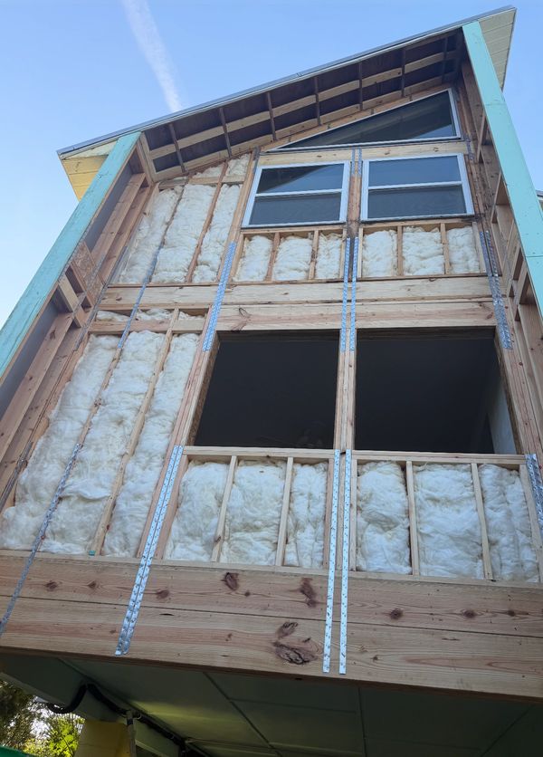 Install hardie siding, vinyl soffit, and exterior paint in Northeast Florida