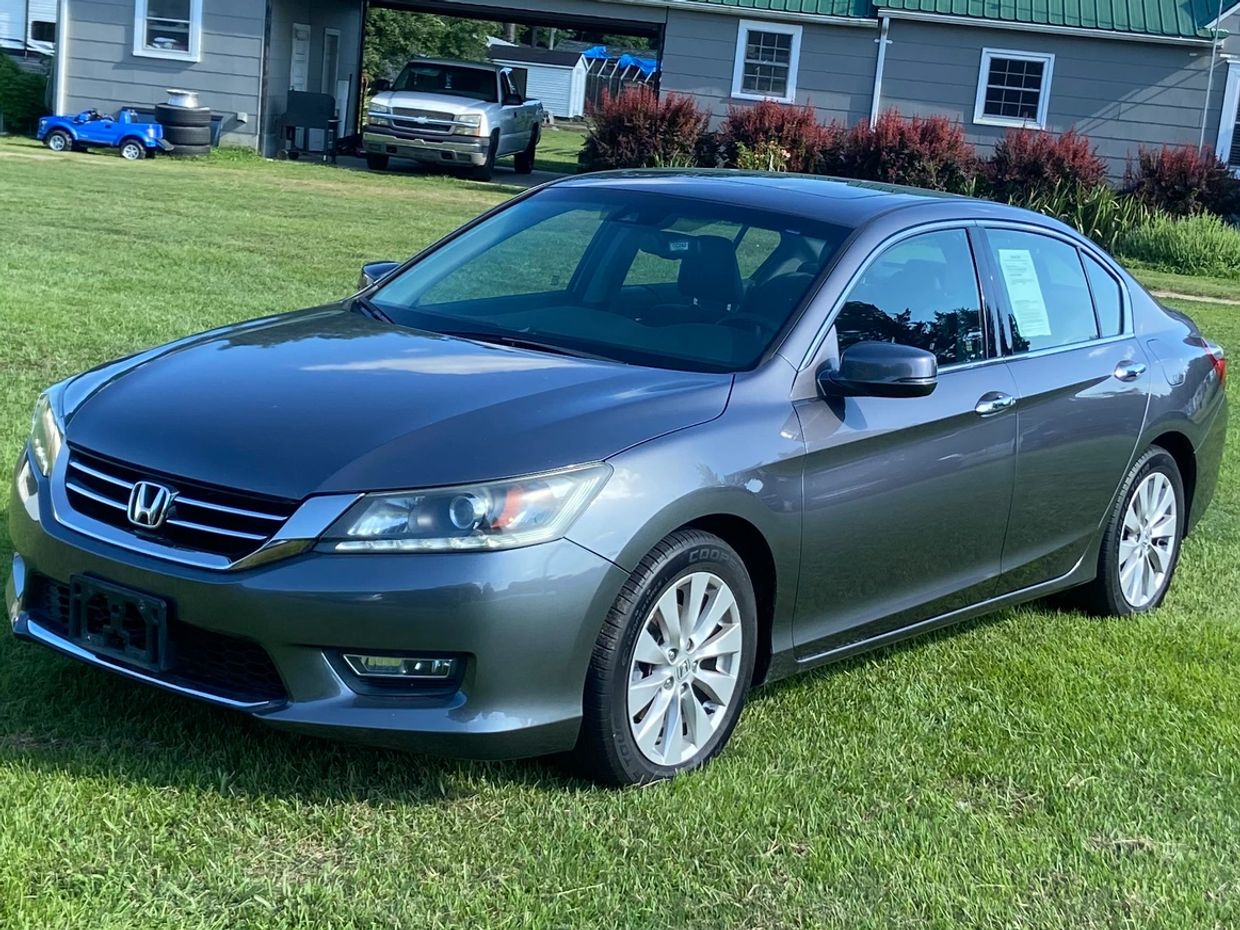 Hayes Auto Sales Used Cars for Sale Merry Hill, North Carolina