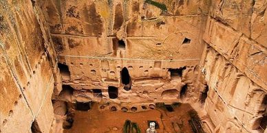 Discover the Silver Monastery in Cappadocia, a hidden treasure carved into the region’s iconic rock formations. Dating back to the Byzantine era, this ancient monastery features well-preserved frescoes,