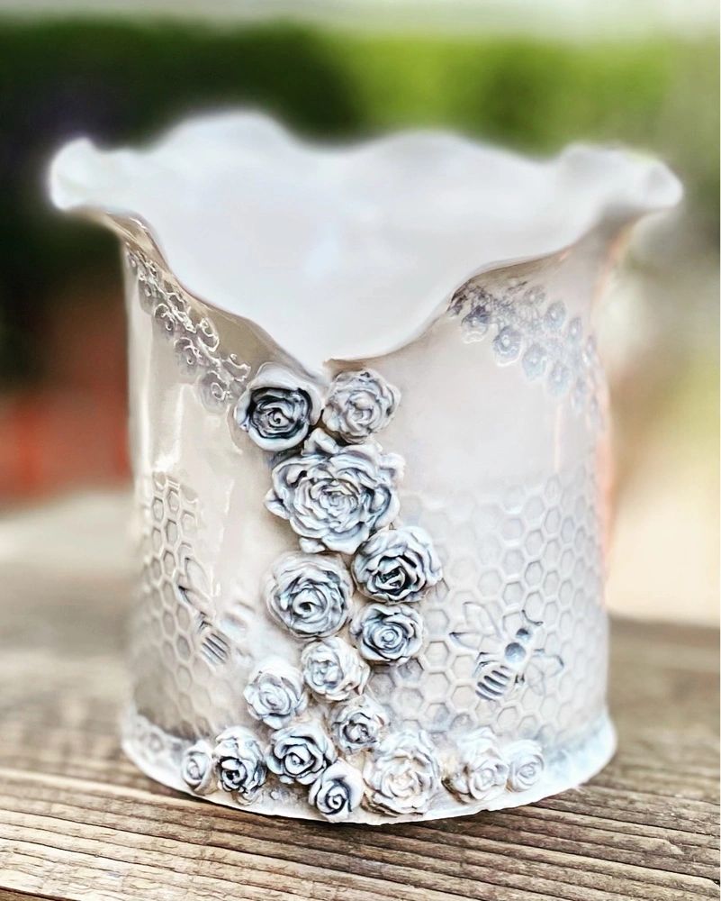 Utensil Holder with roses and bees