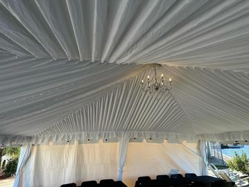 Tent liner with chandelier
