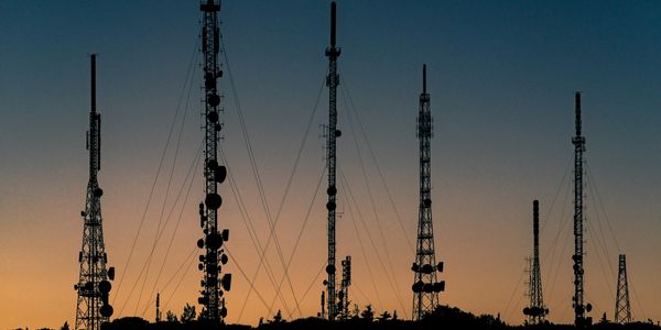 cellphone towers or mast