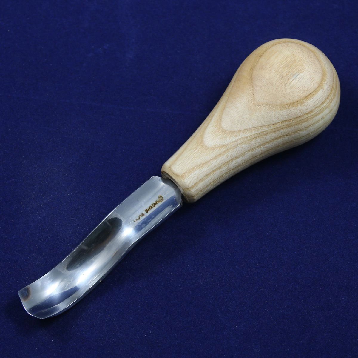 BeaverCraft 14mm #8 Short Bent Palm Gouge 49-P8a-14