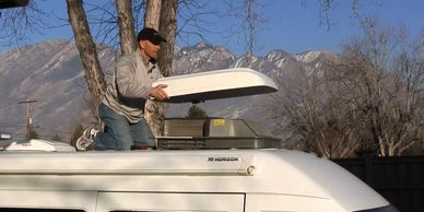 Denver mobile RVRepair RV Air Conditioner, Repair RV Furnace, Install RV satellite, RV camera