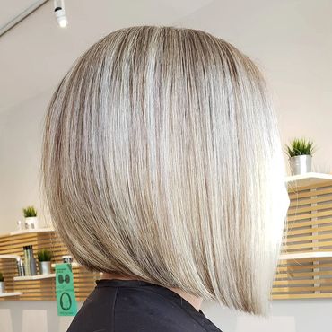 Sleek platinum blonde bob & precision cut by Adriana Balea at Studio B Toronto @ Lone&Co.