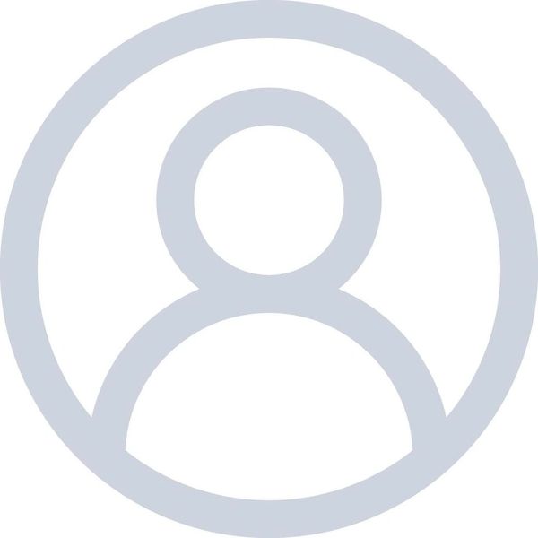Blank user profile icon with a simple person silhouette.
