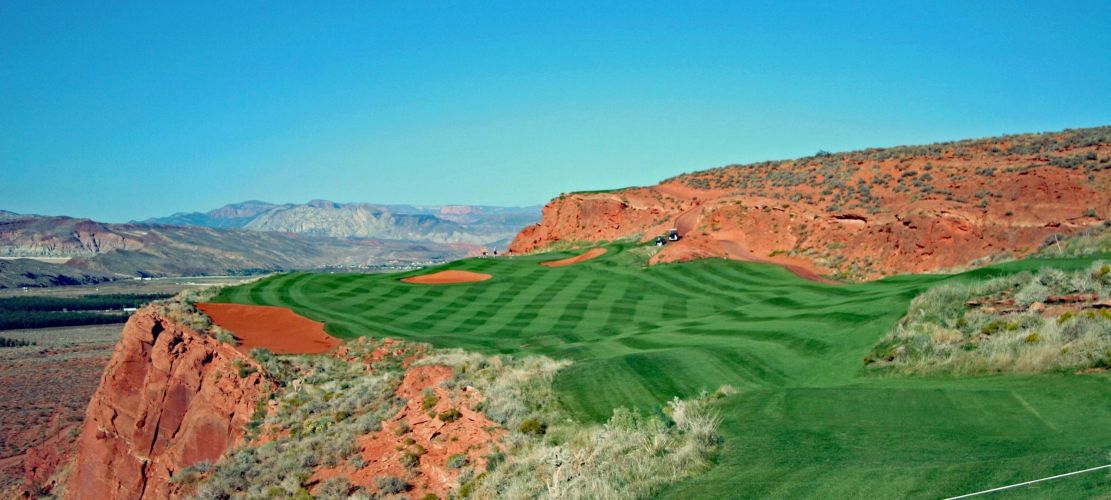 Scenic Utah Golf Course with Red Rock Backdrop