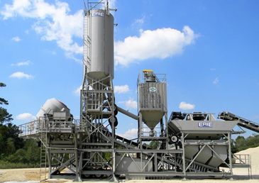 Highly portable concrete batch plants