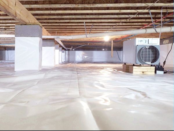 Crawlspace encapsulation with dehumidifier. 