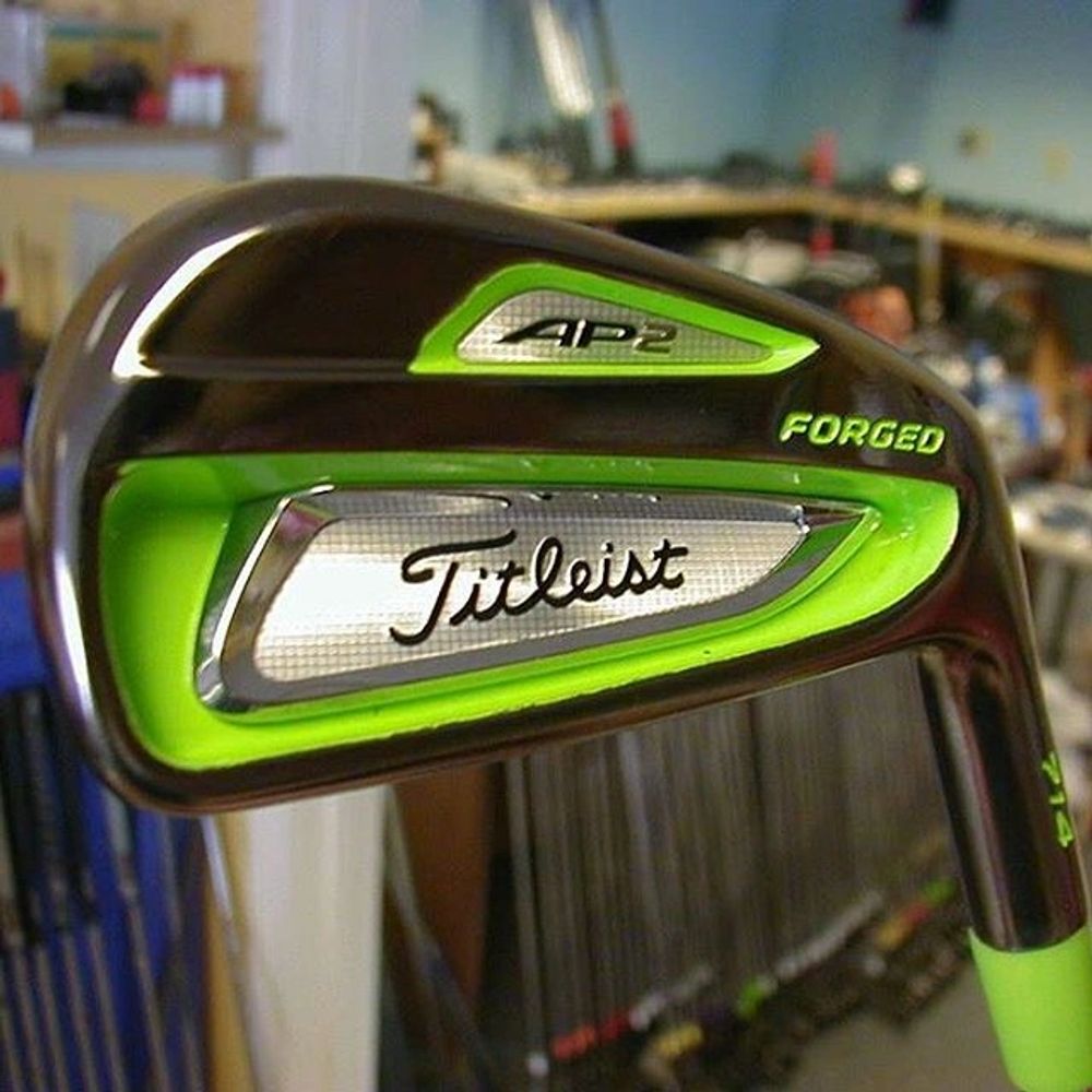 How to customize your golf clubs with new paint fill in a few easy steps