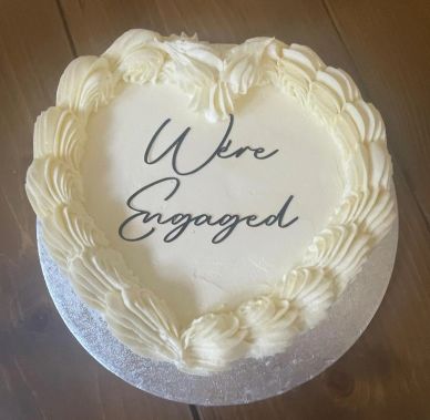 Engagement cake