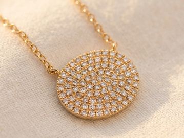 14K Yellow Gold Oval Pavé Diamond Necklace