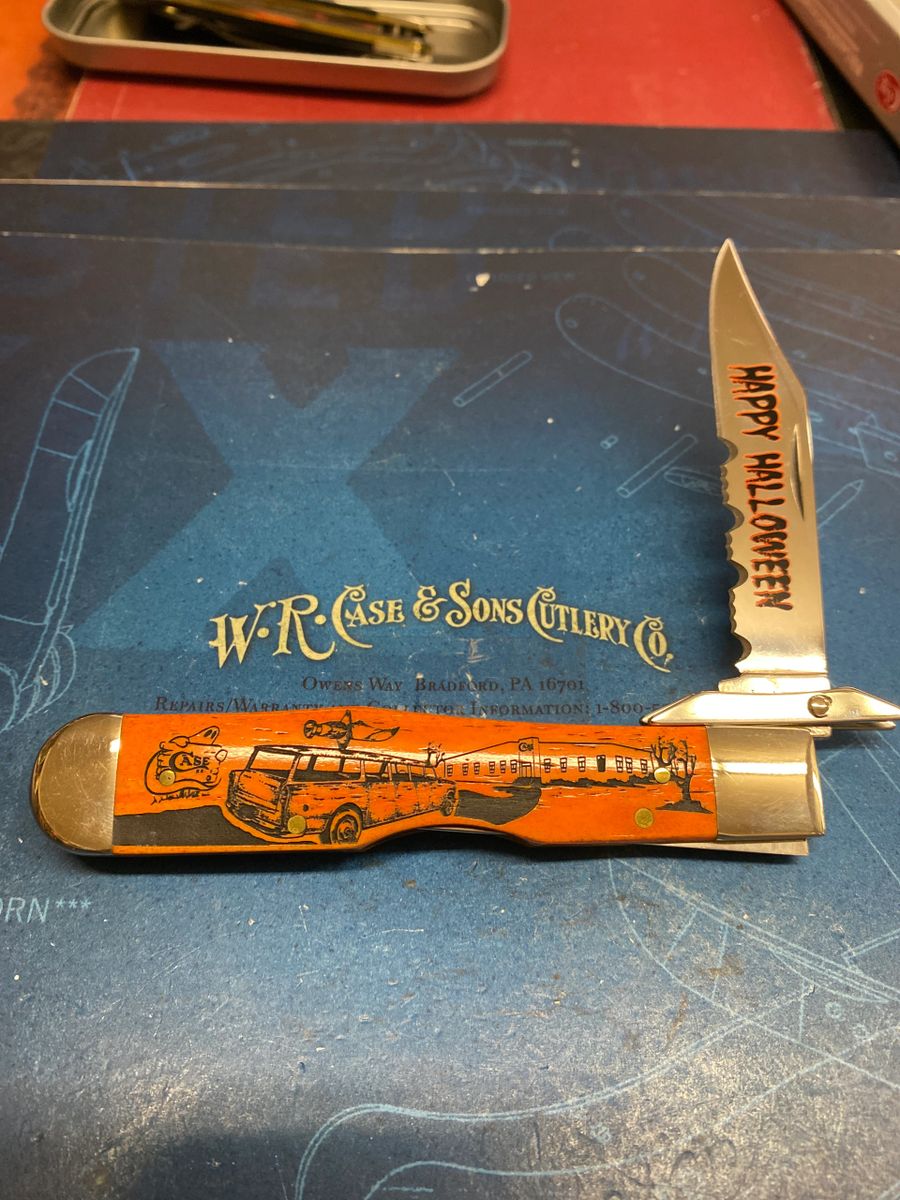 Case Halloween Knives